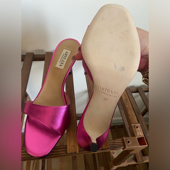 New Arteana Sandal Heel - Picture 2 of 3